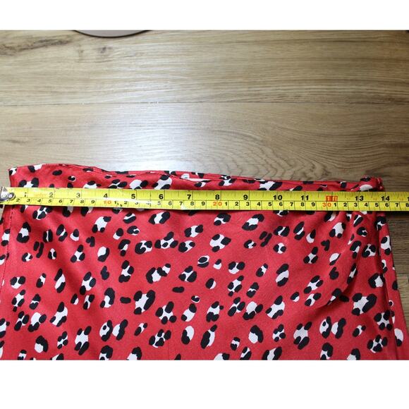 Urban Outfitters Satin Midi Skirt Red Cheetah Print Slip-On Women’s S - Picture 4 of 8